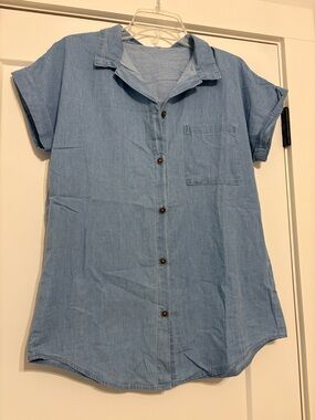 Light Blue Chambray Button-Up Shirt